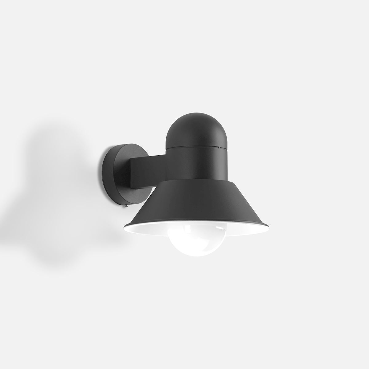 Wall luminaire