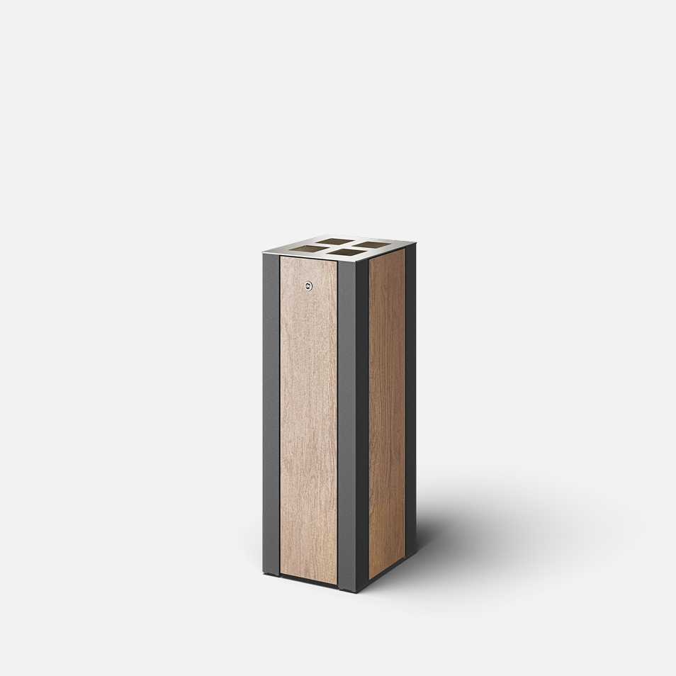 Ash receptacle